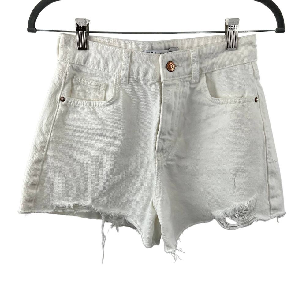 ZARA White Denim Cut Off High Rise Mom Jean Shorts Distressed Raw Hem FLAW 2